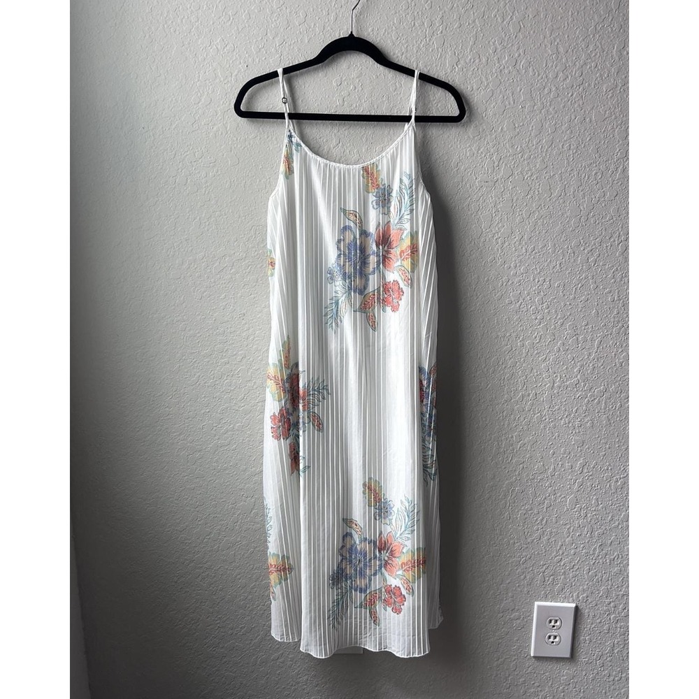 O'neill Junia Pleated Floral Shift Dress In Winter White